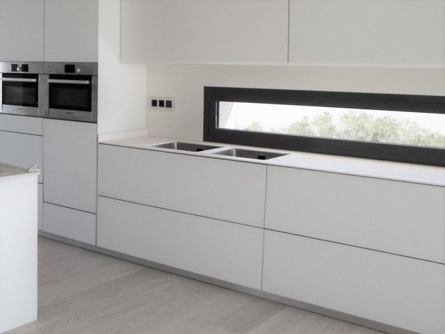 PUERTAS DE ALUMINIO ALUMENTS - Imagen 6